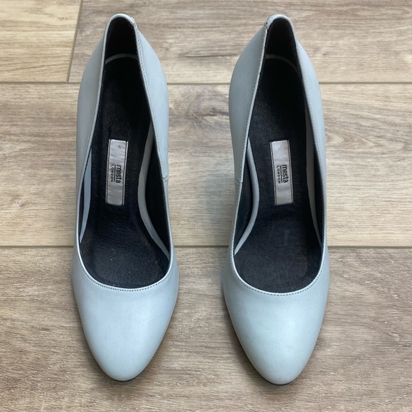 Miista London Eva Acrylic Heel Pastel Sky Blue Block Heels Pumps Round toe - Picture 5 of 16